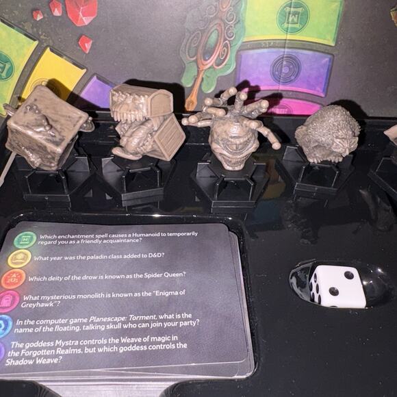 Trivial Pursuit Dungeons & Dragons D&D Ultimate Edition Board Game Complete - Picture 10 of 11
